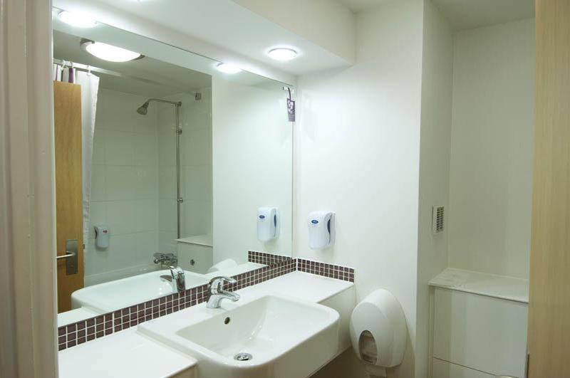 Premier Inn פונטיפול מראה חיצוני תמונה